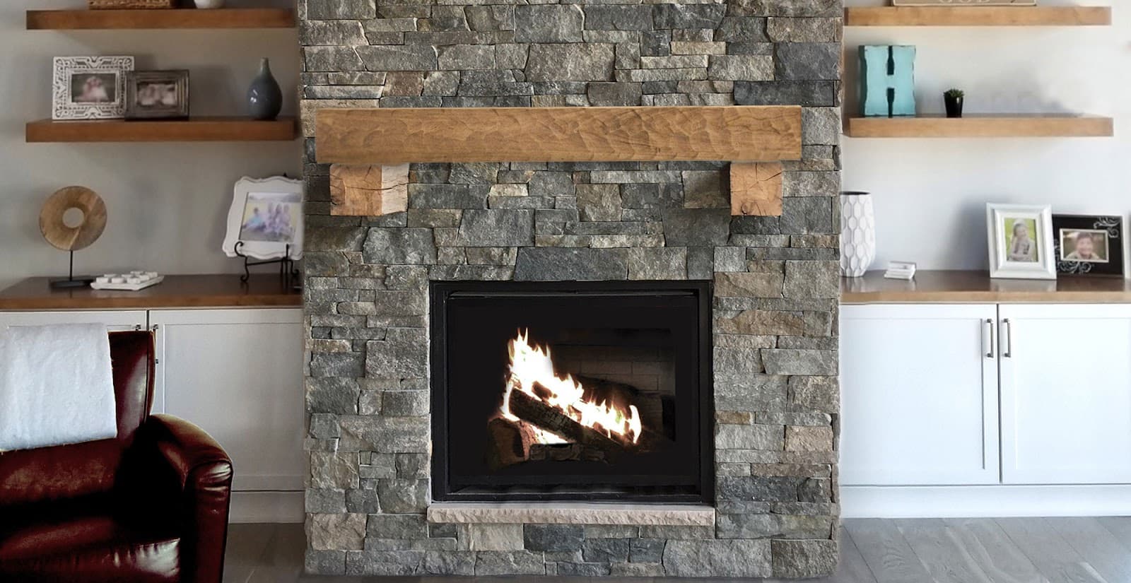 Cheminée en pierre naturelle — réalisation 3