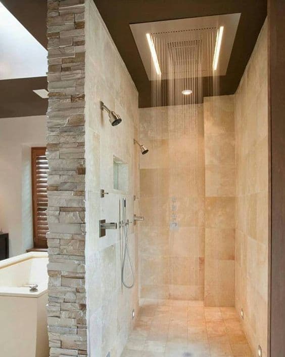 Salle de Bain en pierre naturelle — réalisation 2