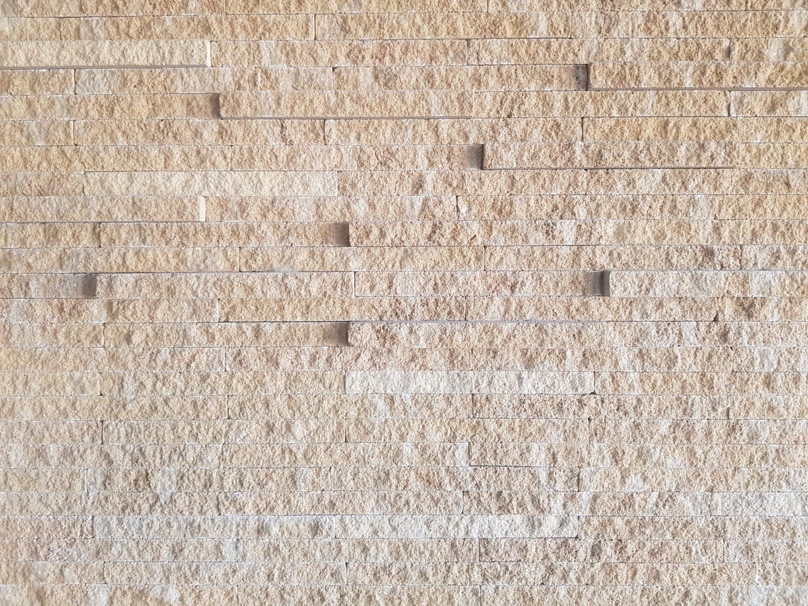 Pierre de Taza L'Éclaté vue 2