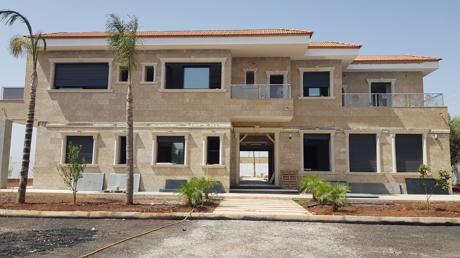 Façade en pierre naturelle